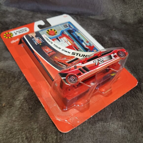 LUKI LAB THE ORIGINAL FLAT2FAST CARD RACERS Red - Picture 3 of 6